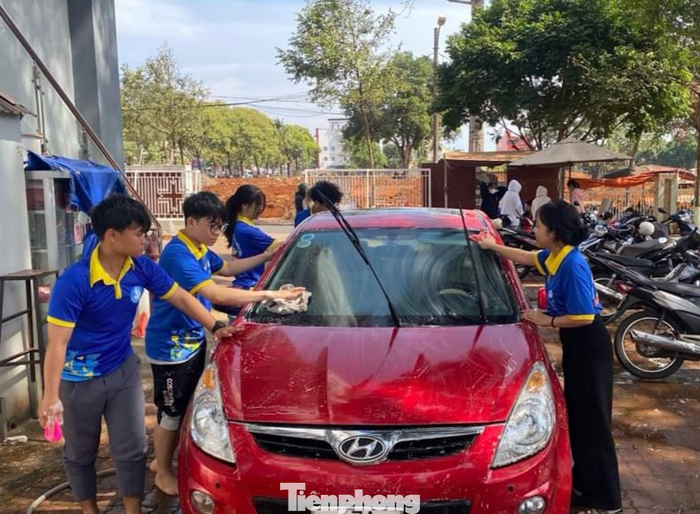 Chương trình được đoàn thanh niên triển khai nhằm gây quỹ trao quà tết cho trẻ em vùng sâu