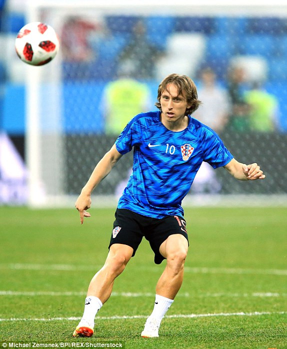 Croatia vào tứ kết sau trận thắng 'vỡ tim' trên chấm 11m ảnh 8