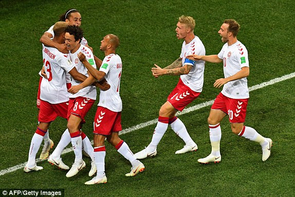 Croatia vào tứ kết sau trận thắng 'vỡ tim' trên chấm 11m ảnh 10