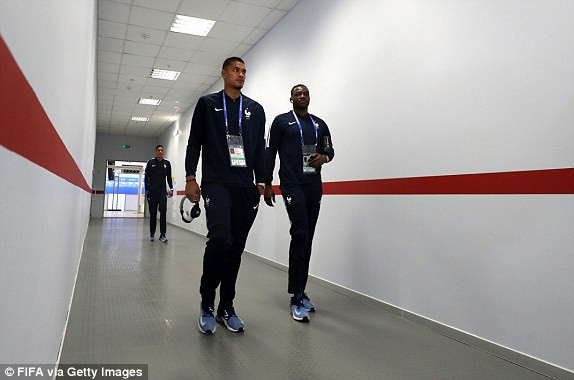 Pogba và công nghệ VAR giải cứu Pháp trước Australia ảnh 7