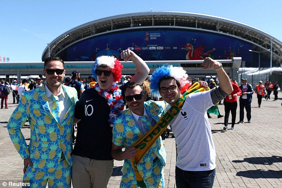 Pogba và công nghệ VAR giải cứu Pháp trước Australia ảnh 5