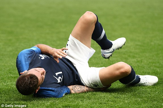 Pogba và công nghệ VAR giải cứu Pháp trước Australia ảnh 21