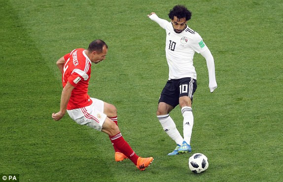 Salah không thể cứu Ai Cập khỏi thất bại trước 'Gấu Nga' ảnh 15