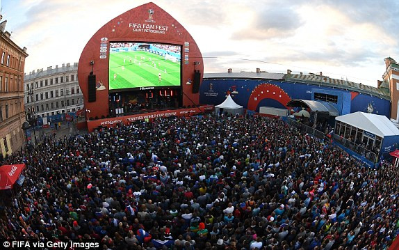 Salah không thể cứu Ai Cập khỏi thất bại trước 'Gấu Nga' ảnh 20