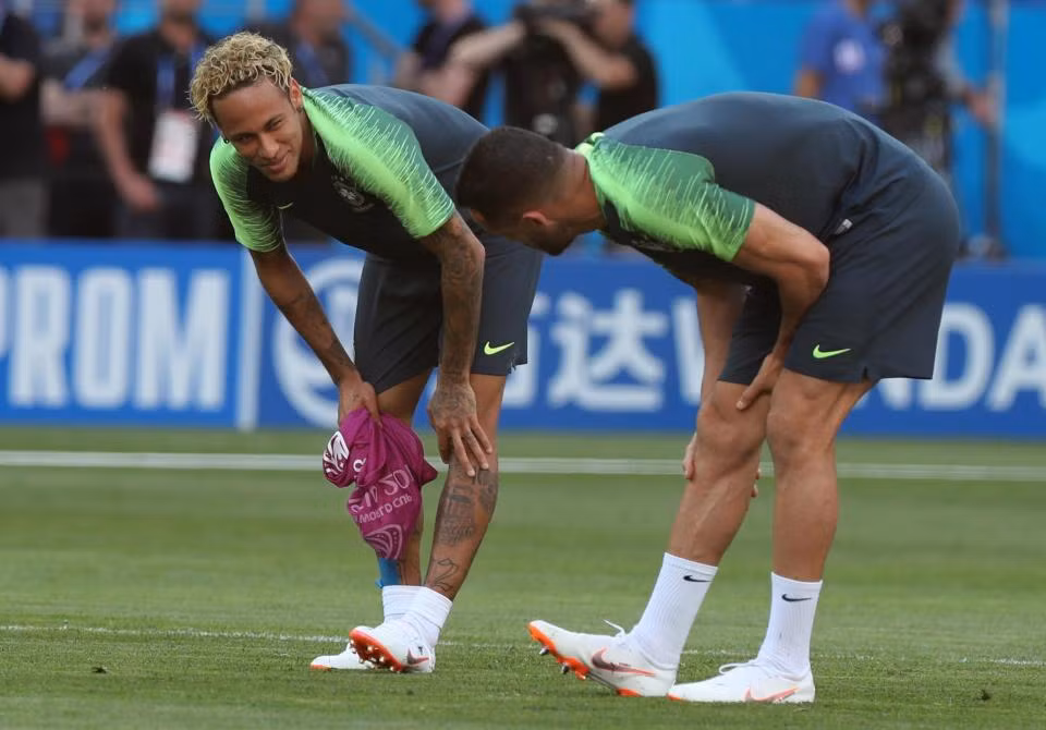 'Bom tấn' M.U lỡ trận ra quân của Brazil ở World Cup ảnh 2