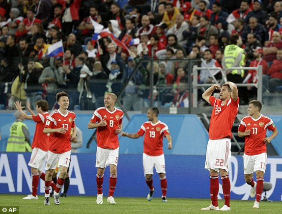 Salah không thể cứu Ai Cập khỏi thất bại trước 'Gấu Nga' ảnh 26