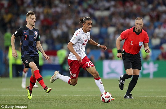 Croatia vào tứ kết sau trận thắng 'vỡ tim' trên chấm 11m ảnh 20