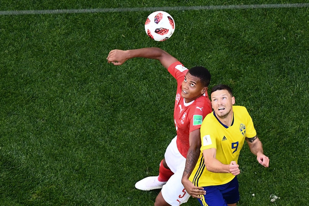 Forsberg 'nổ súng', Thụy Điển vượt qua Thụy Sĩ tiến vào tứ kết ảnh 17