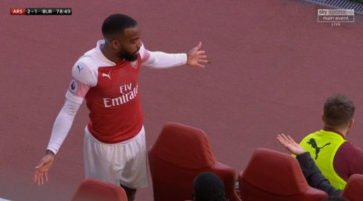 HLV Arsenal 'tha thứ' cho ngôi sao Alexandre Lacazette ảnh 3
