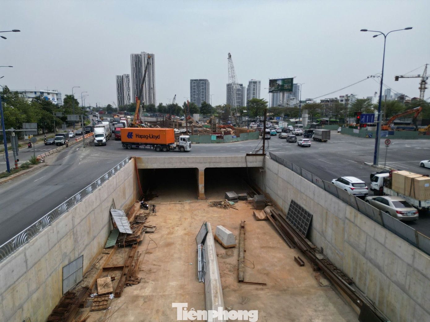 Hầm chui HC-01 thuộc dự án đầu tư xây dựng nút giao thông An Phú (TP. Thủ Đức) dự kiến sẽ thông xe vào sáng 26/4. Ảnh: CTV Hầm chui HC-01 thuộc dự án đầu tư xây dựng nút giao thông An Phú (TP. Thủ Đức) dự kiến sẽ thông xe vào sáng 26/4. Ảnh: CTV