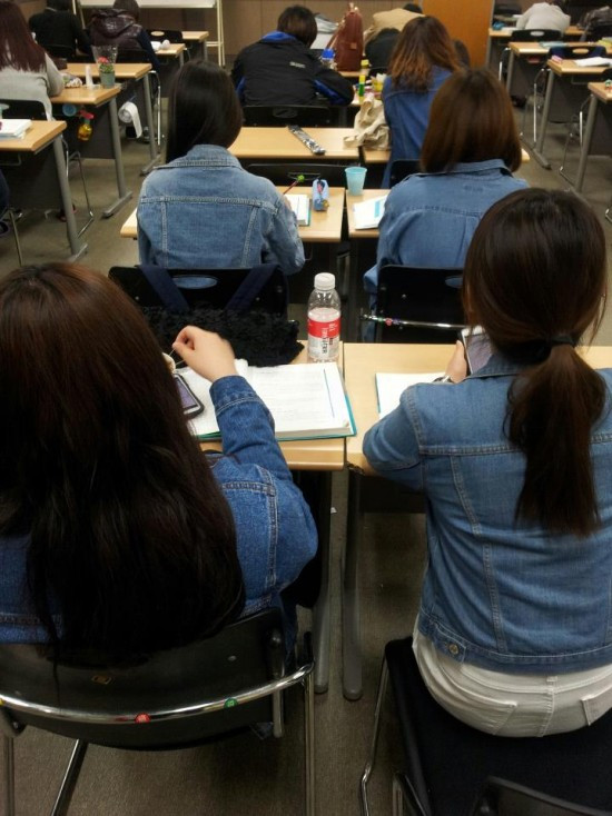 Mặt trái từ những trào lưu làm đẹp ở Hàn Quốc ảnh 3