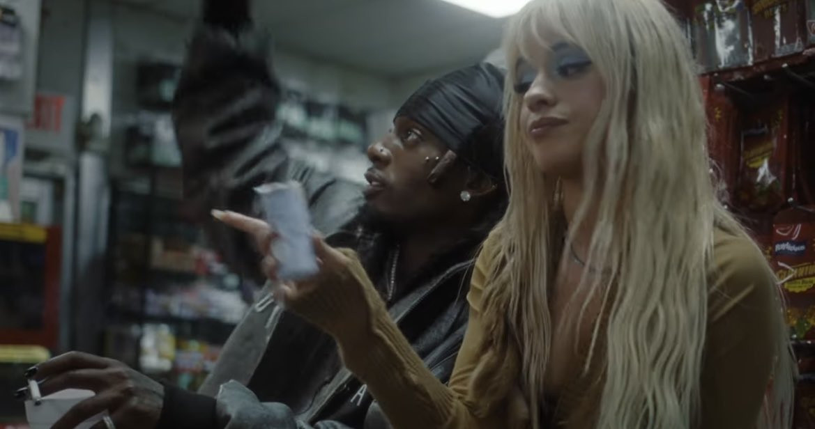 I LUV IT không được nhận về phản ứng tích cực từ khán giả. I LUV IT không được nhận về phản ứng tích cực từ khán giả.