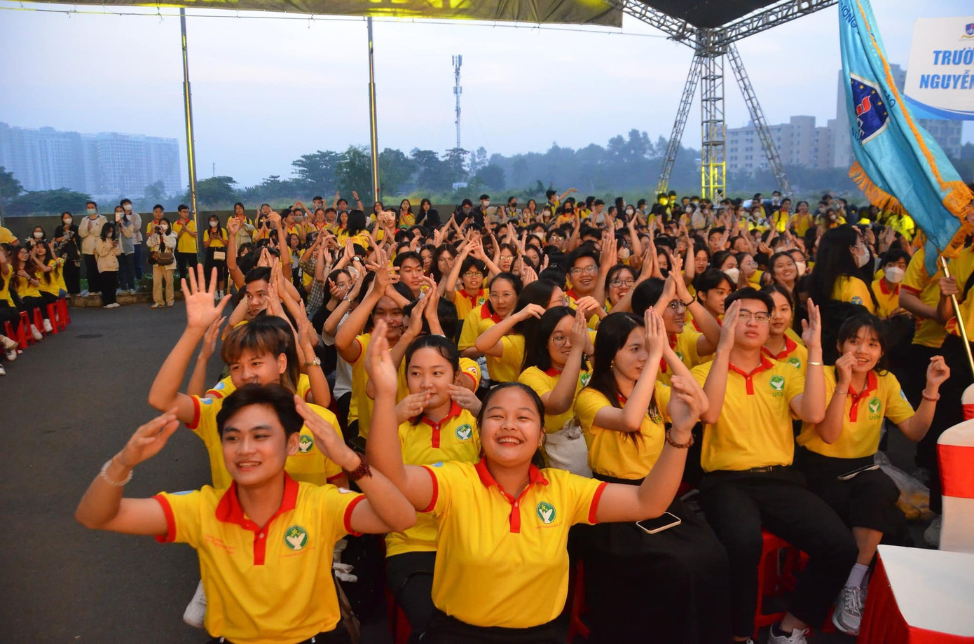 Thu hút đông đảo sinh viên tham dự. Thu hút đông đảo sinh viên tham dự.