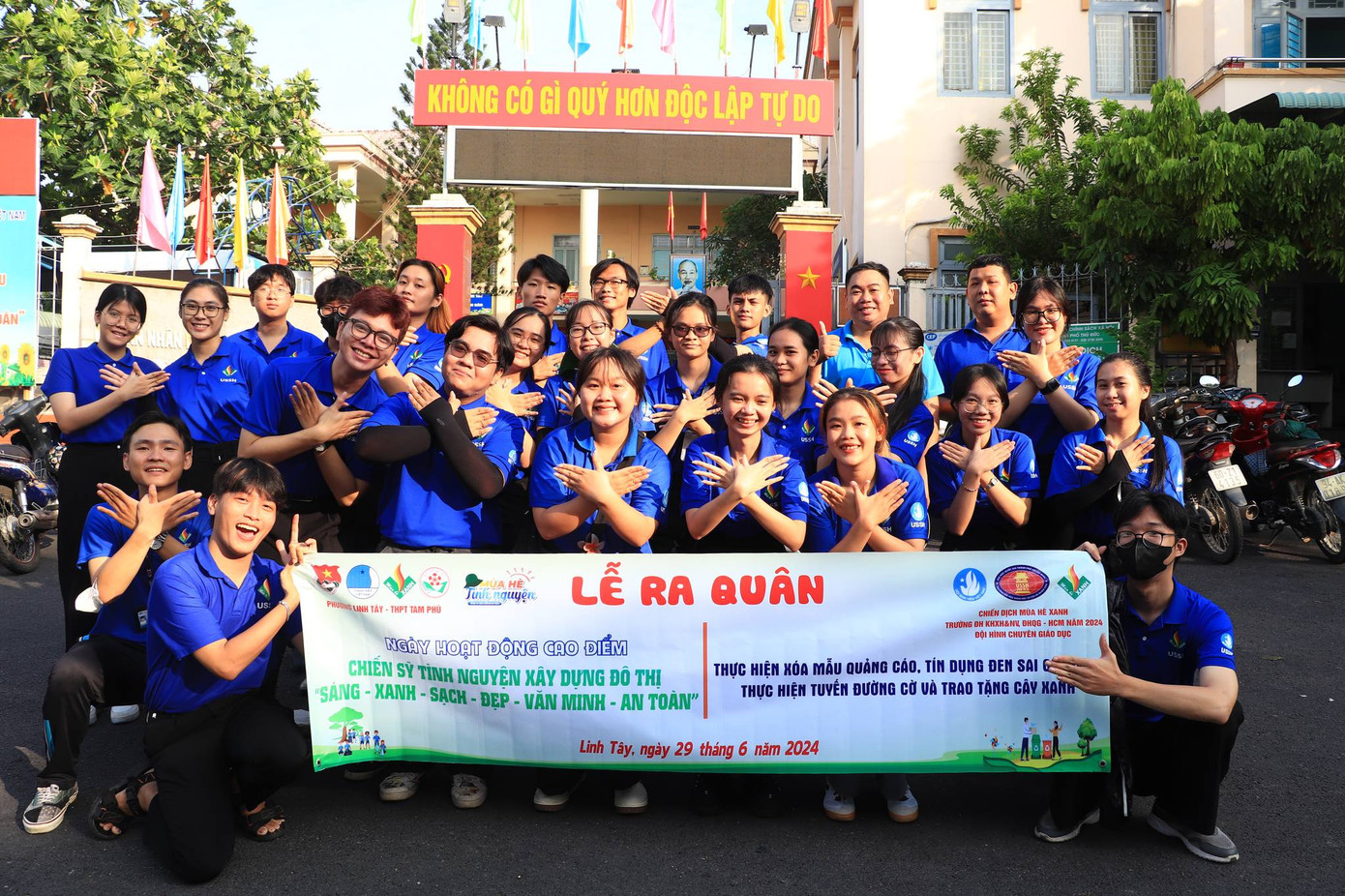 Nguồn: Hành trình mùa xanh Nguồn: Hành trình mùa xanh