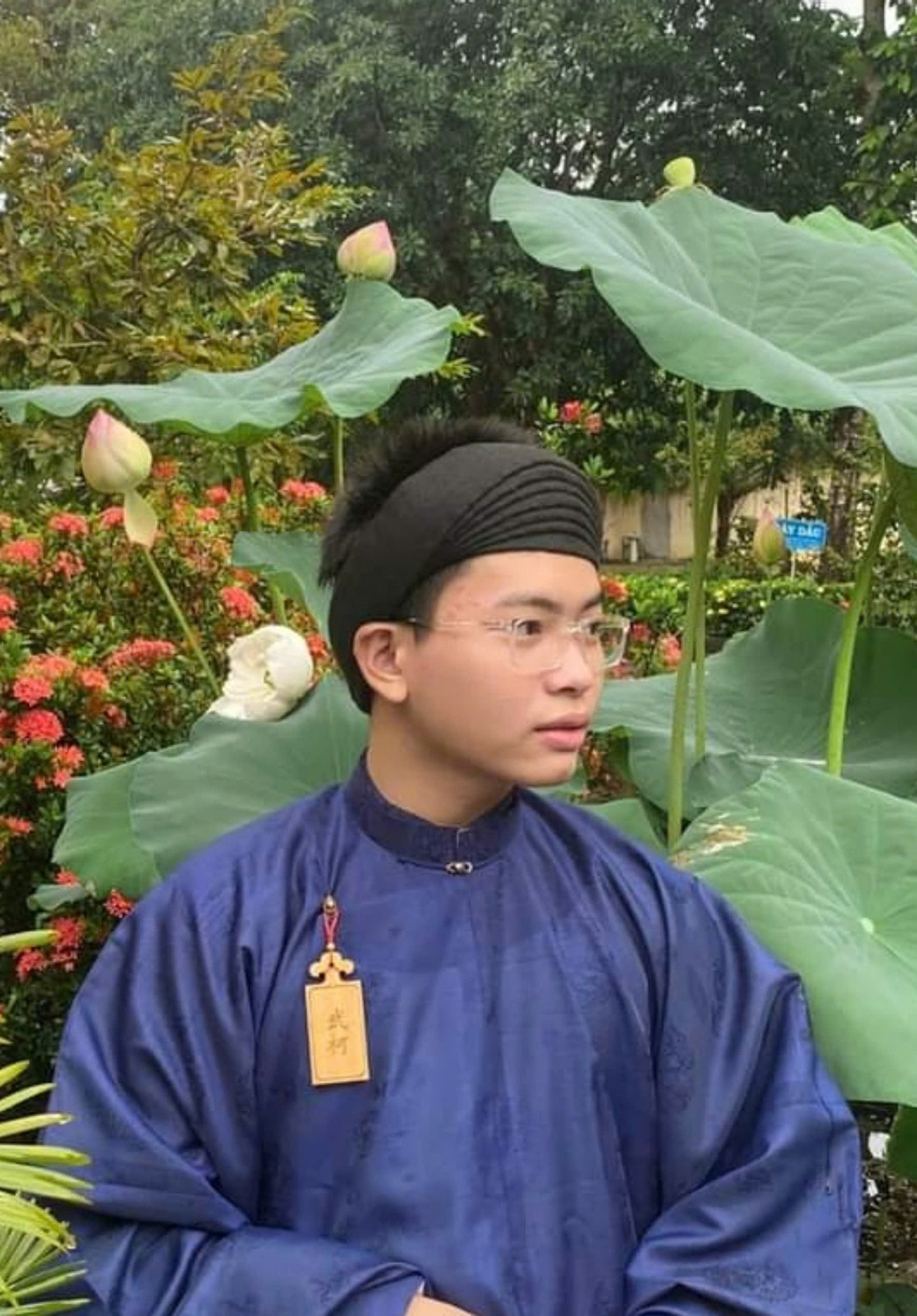 Vũ Kha sẽ cố gắng học tập để chinh phục những mục tiêu đề ra. Vũ Kha sẽ cố gắng học tập để chinh phục những mục tiêu đề ra.