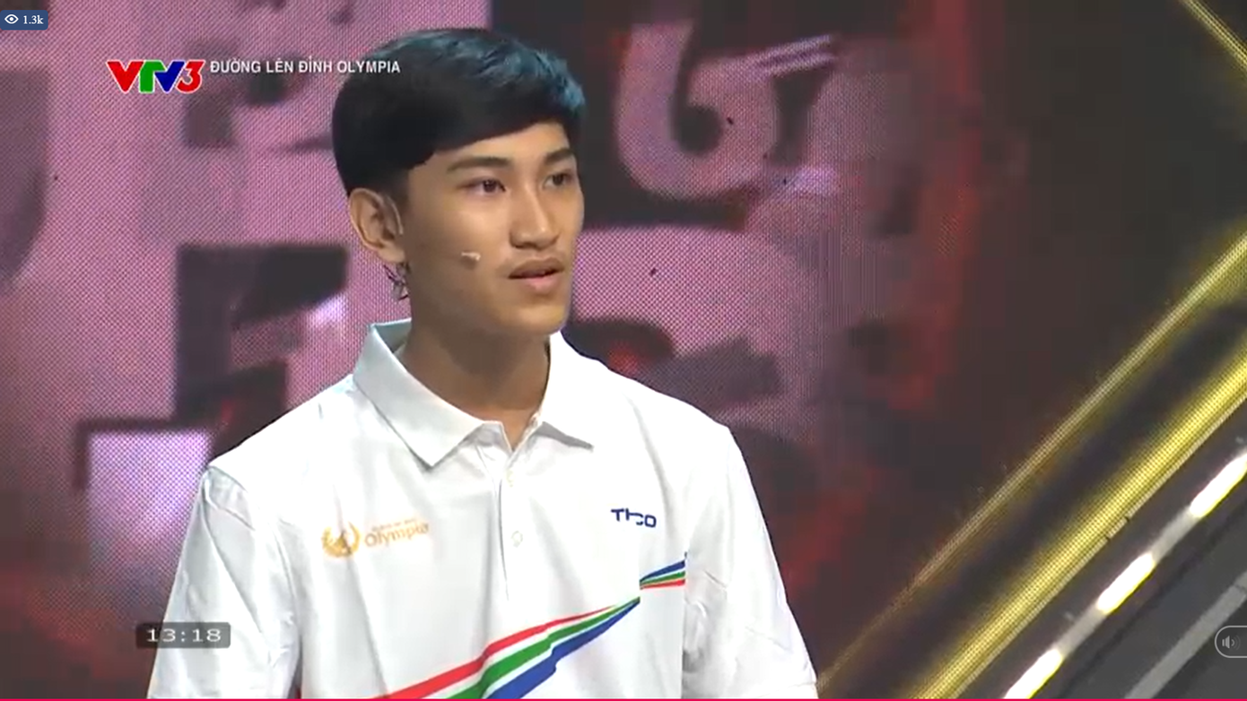 Viết Hiếu là người xuất sắc nhất phần thi Vượt chướng ngại vật. Viết Hiếu là người xuất sắc nhất phần thi Vượt chướng ngại vật.