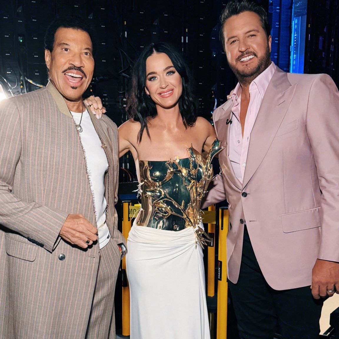 Katy Perry rời ghế giám khảo để tập trung cho các dự án âm nhạc. Katy Perry rời ghế giám khảo để tập trung cho các dự án âm nhạc.