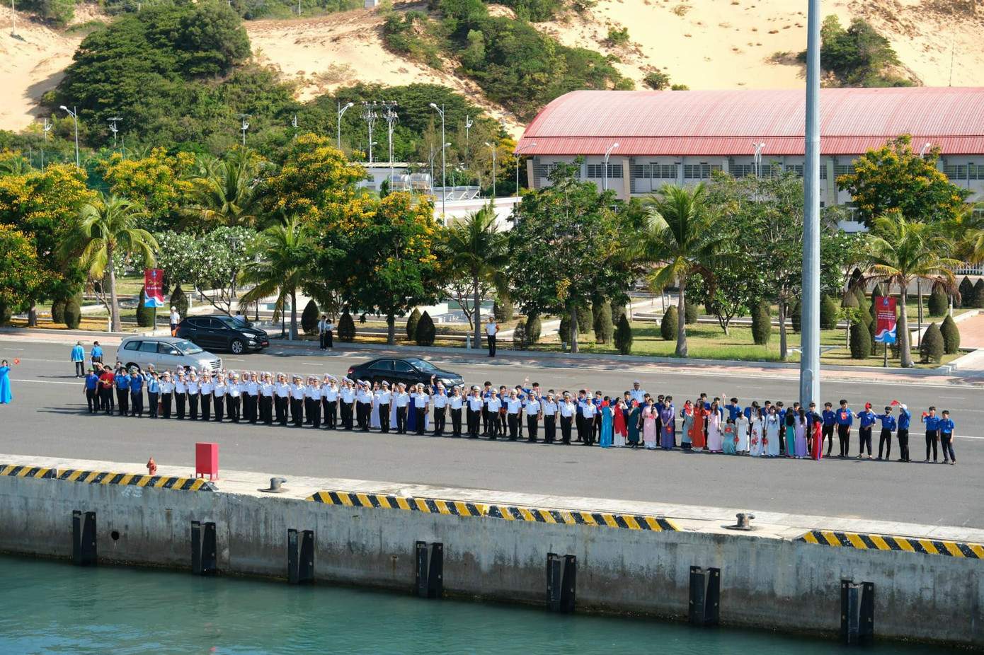 Một số hình ảnh khác tại Lễ tiễn đoàn. Một số hình ảnh khác tại Lễ tiễn đoàn.