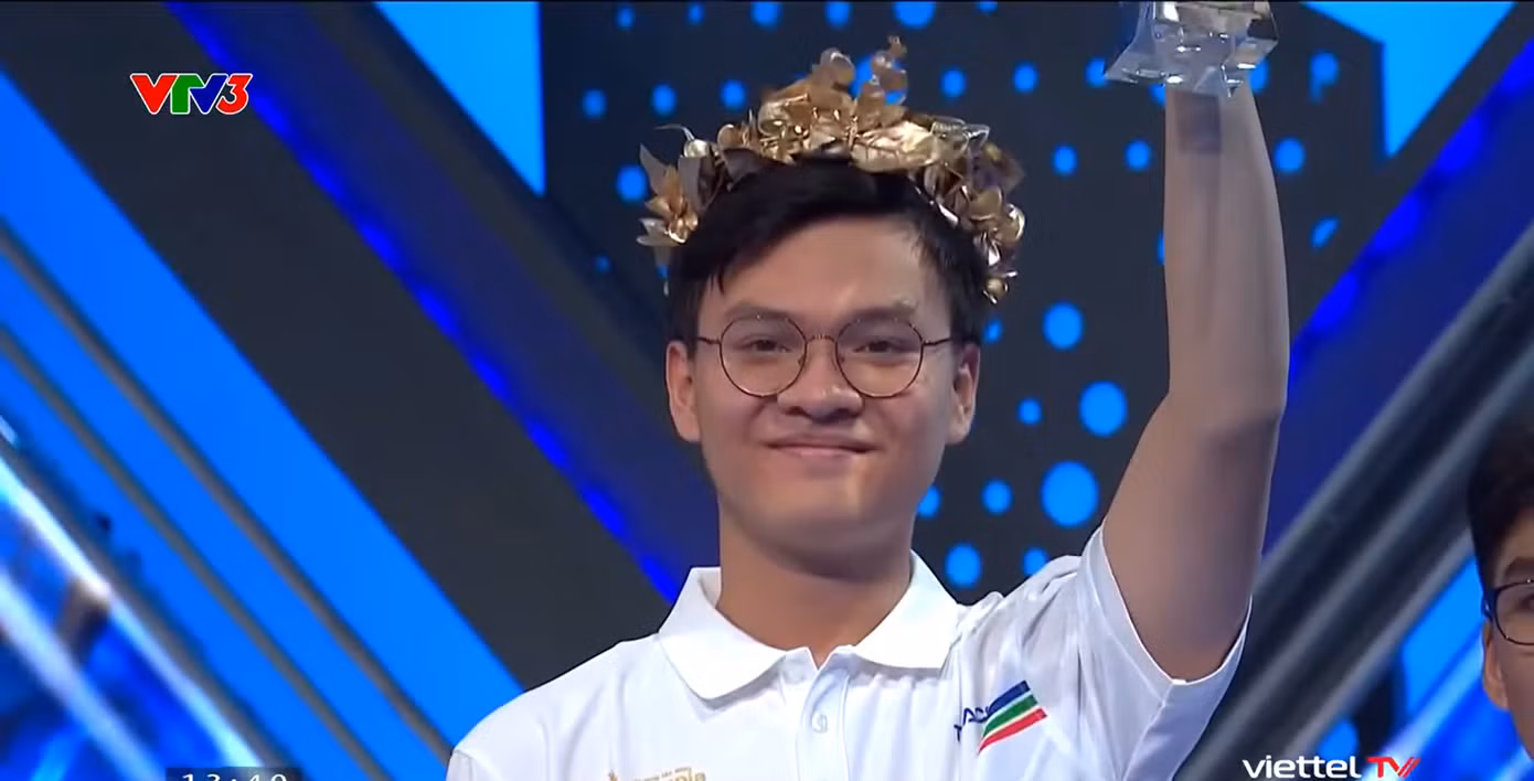 Nam sinh Quảng Trị dẫn đầu Đoàn leo núi với 195 điểm.