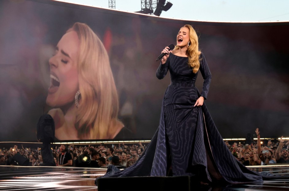 Adele in Munich nhận về vô vàn lời khen từ người hâm mộ.
