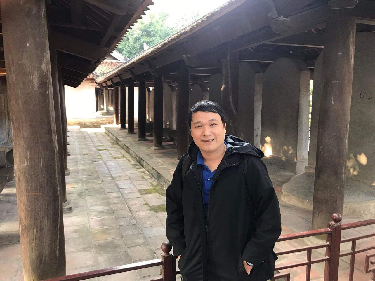 Thầy Nhân không quên dặn dò học sinh luôn giữ tinh thần và sức khỏe tốt nhất. Ảnh: NVCC