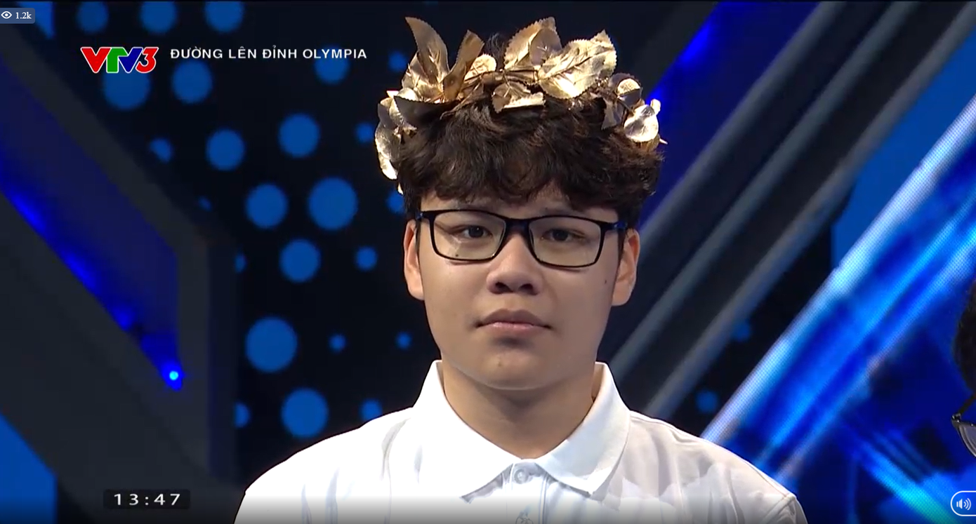 Nam sinh Hà Nội đạt số điểm cực cao sau trận thi Tháng. Nam sinh Hà Nội đạt số điểm cực cao sau trận thi Tháng.