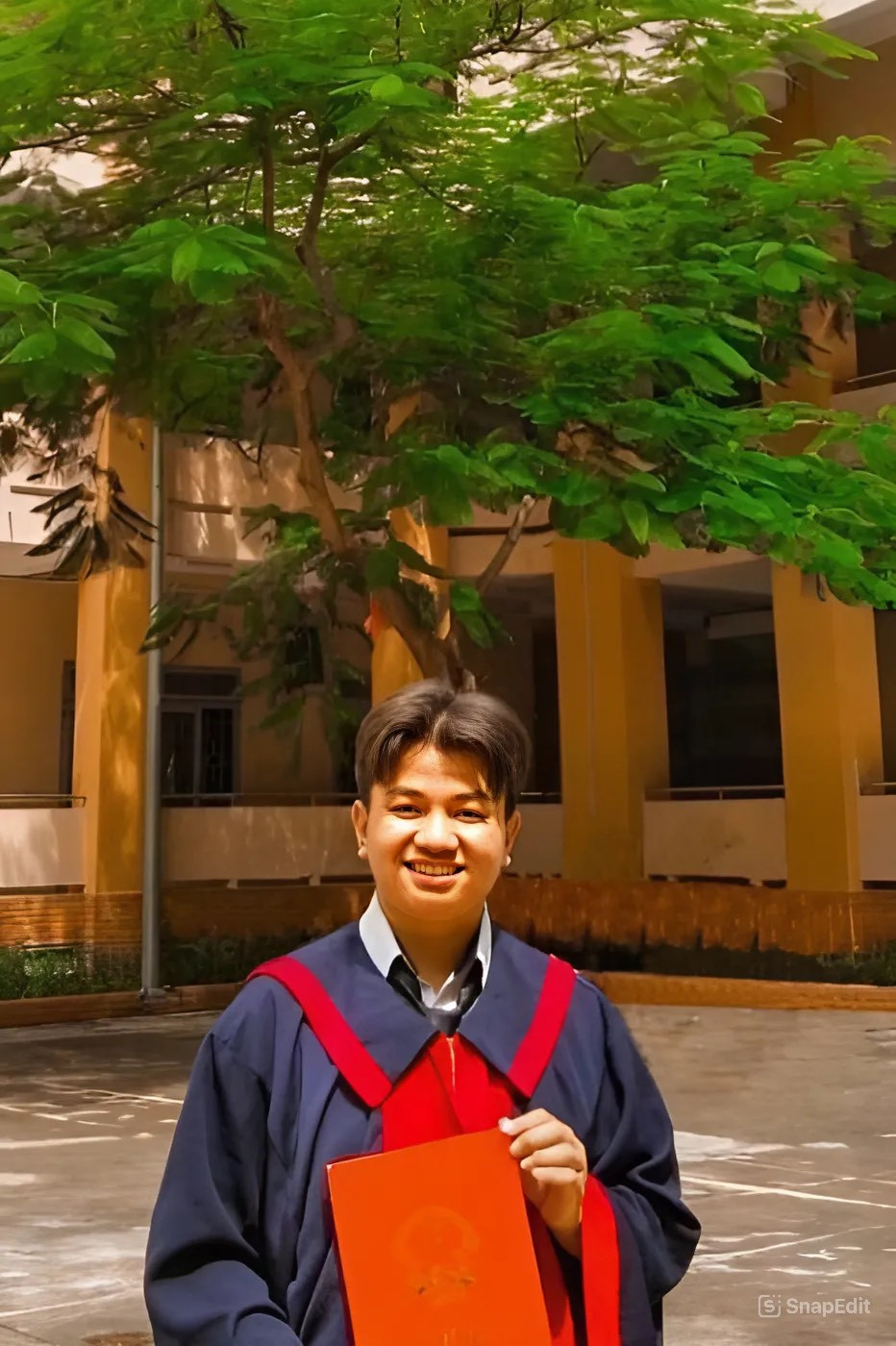 Minh Hiếu cũng khuyên các teen 2K6 nên giữ một tinh thần lạc quan và tự tin vào bản thân.