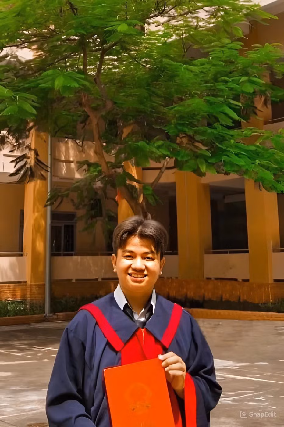 Minh Hiếu cũng khuyên các teen 2K6 nên giữ một tinh thần lạc quan và tự tin vào bản thân. Minh Hiếu cũng khuyên các teen 2K6 nên giữ một tinh thần lạc quan và tự tin vào bản thân.