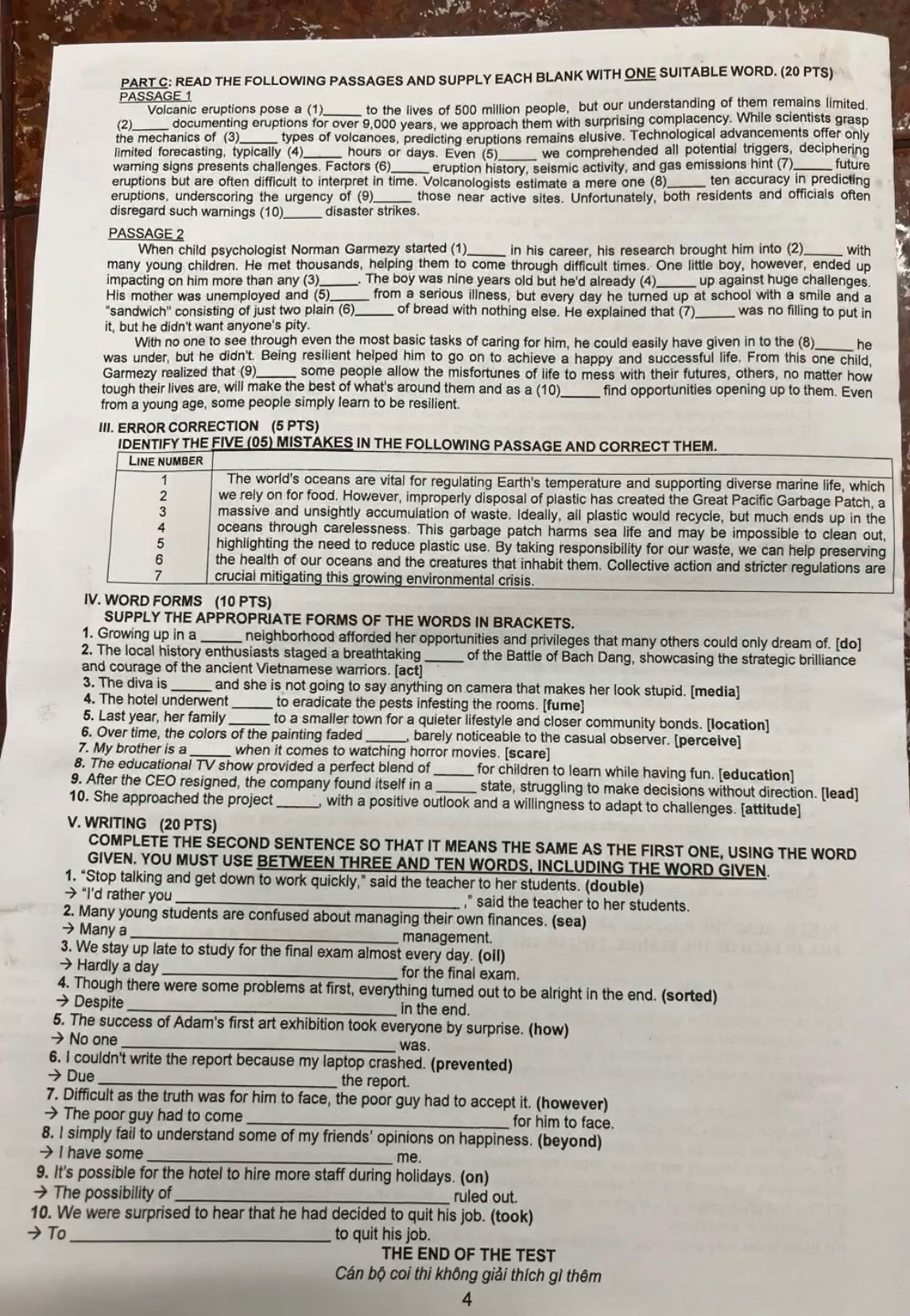 Đề chuyên Anh văn chính thức kỳ thi vào lớp 10 năm học 2024 - 2025. Ảnh: Xuân Mai Đề chuyên Anh văn chính thức kỳ thi vào lớp 10 năm học 2024 - 2025. Ảnh: Xuân Mai