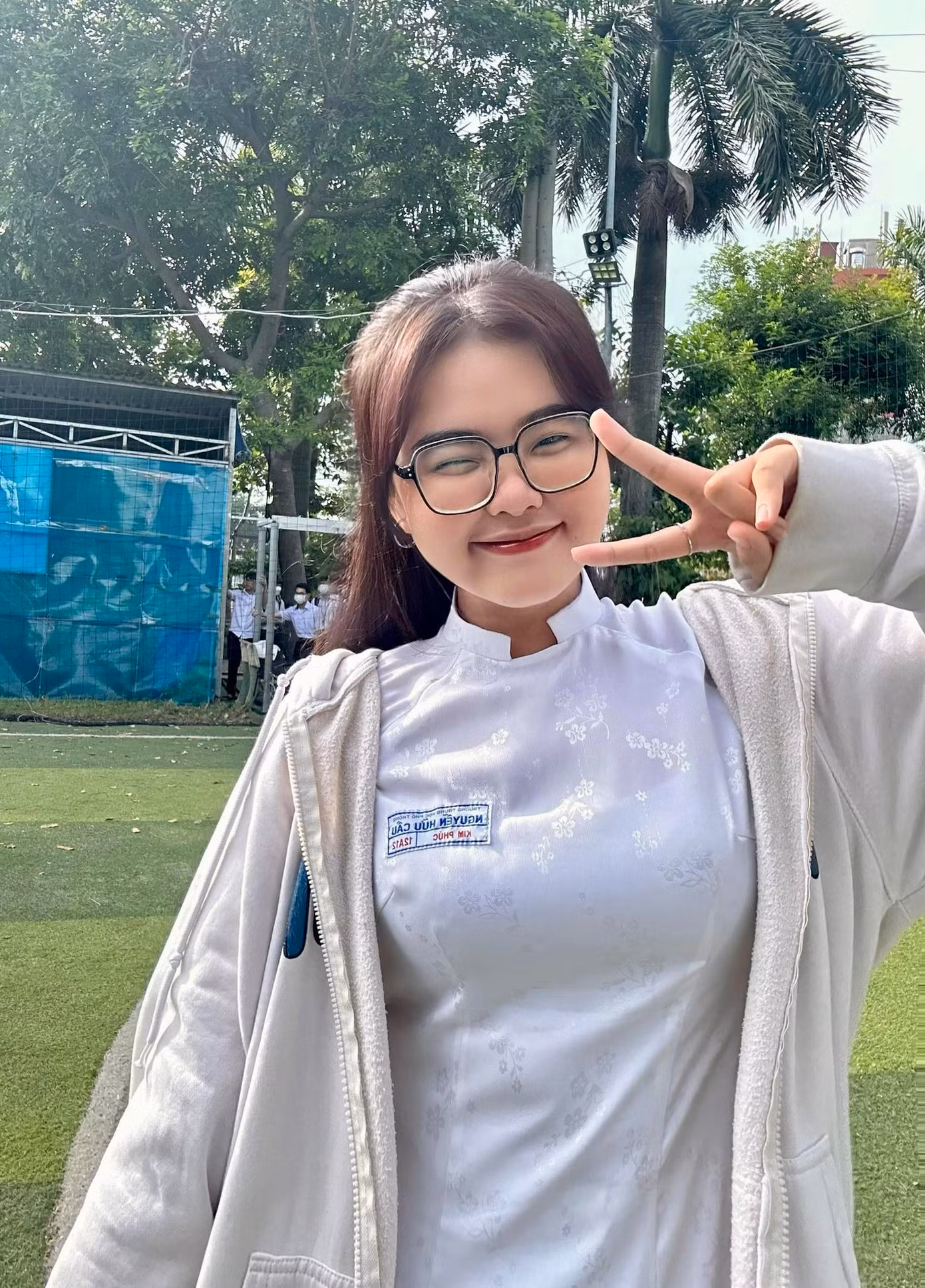 Kim Phúc đưa ra mục tiêu “cày” ba đề mỗi ngày trong kì nghỉ Tết. Ảnh: NVCC
