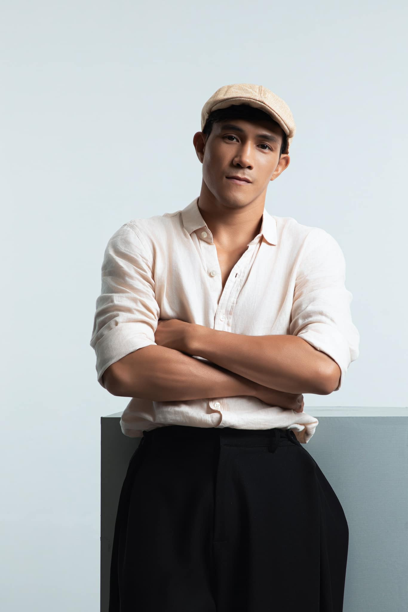 Anh tài Duy Nhất xuất hiện ở cuối đoạn clip với lời nhắn nhủ: Không được chọc Duy Nhất. Nguyên tắc sinh tồn này khiến netizen không thể không đồng tình.