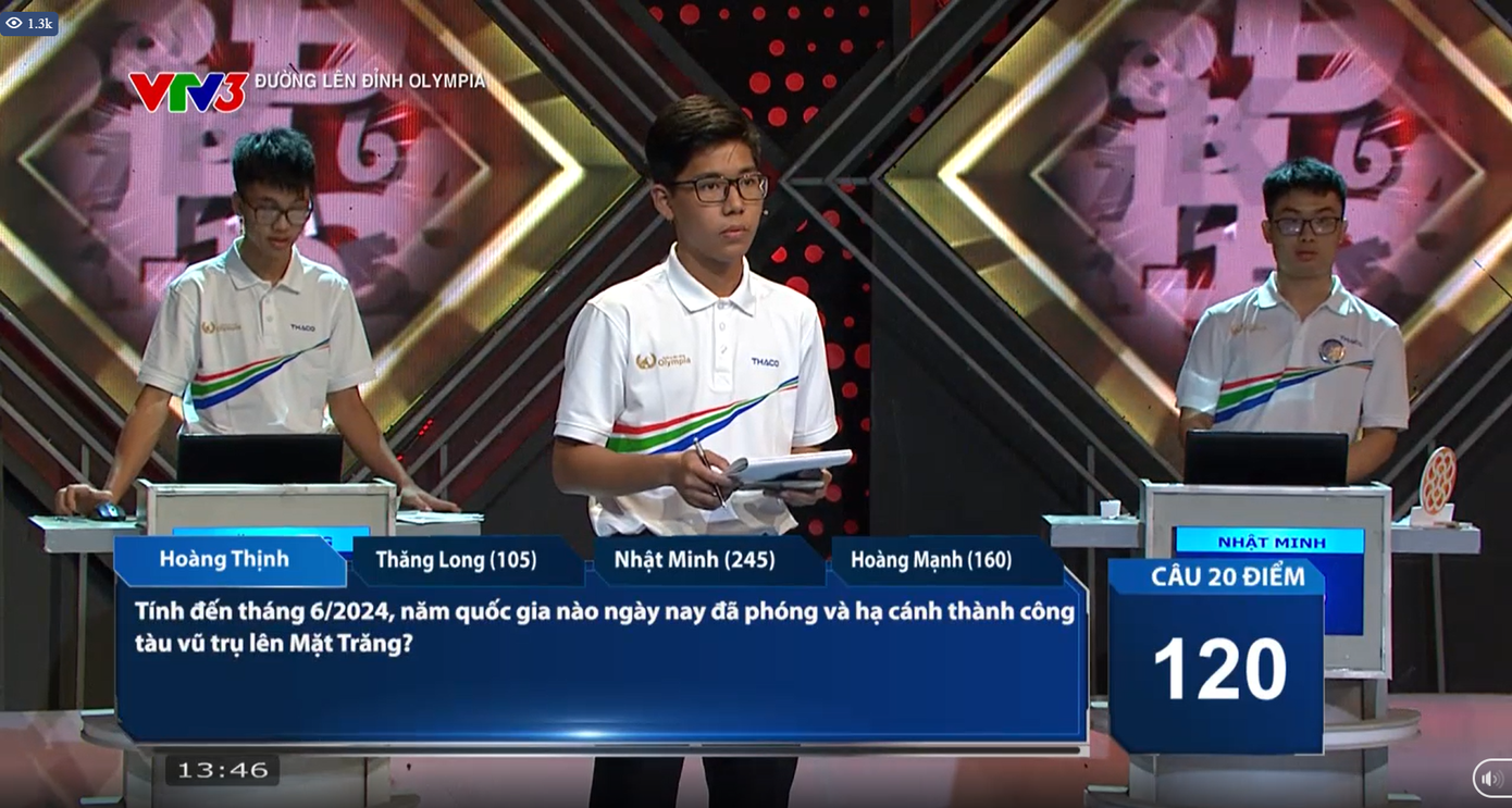 Hoàng Thịnh nỗ lực ghi điểm ở phần thi cuối cùng. Hoàng Thịnh nỗ lực ghi điểm ở phần thi cuối cùng.