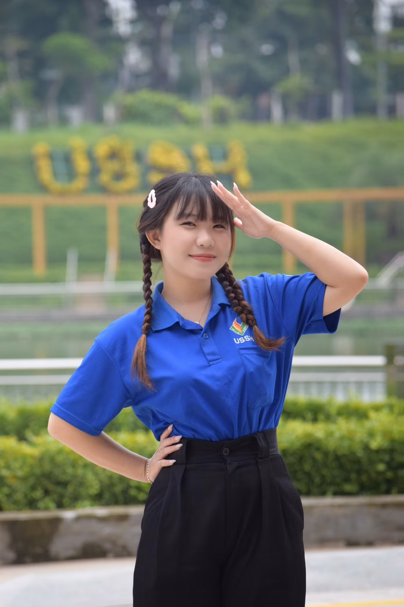 Nữ sinh tự hào khi liên tiếp 3 năm trở thành chiến sĩ áo xanh. Nguồn: NVCC