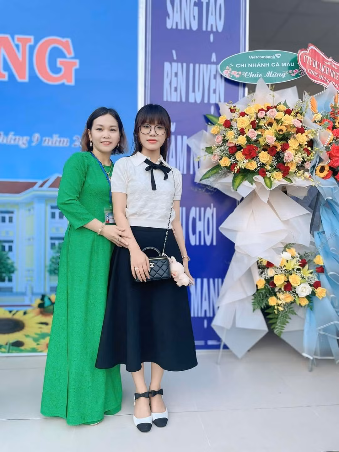 Nữ sinh 18 tuổi "chuẩn con nhà người ta": Vừa xinh vừa giỏi, đỗ 2 trường ĐH ảnh 3