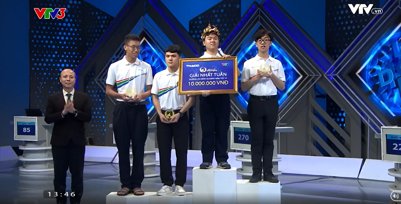 Nam sinh Hải Phòng giành chiến thắng chung cuộc với 270 điểm.