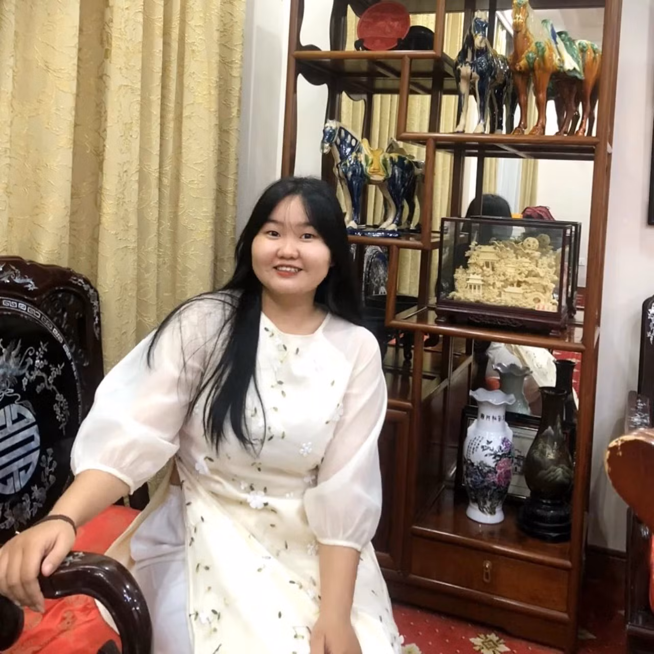Vì tính chất công việc nên đôi lúc mình sẽ thức khuya để xử lý, đó là lý do mình chọn đi ngủ thay vì đi hẹn hò. Ảnh: NVCC