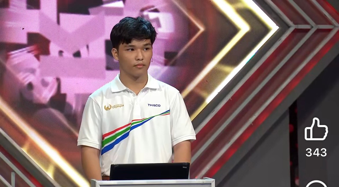 Minh Toàn có cú &quot;lội ngược dòng&quot; ở phần thi Vượt chướng ngại vật.