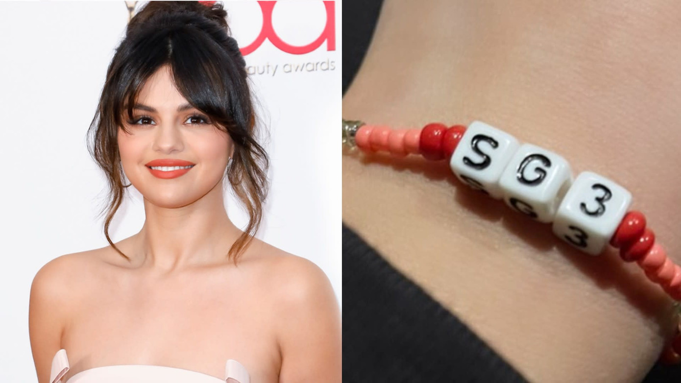 Selena Gomez chia sẻ rằng "chỉ còn lại một album trong tôi" . Selena Gomez chia sẻ rằng "chỉ còn lại một album trong tôi" .