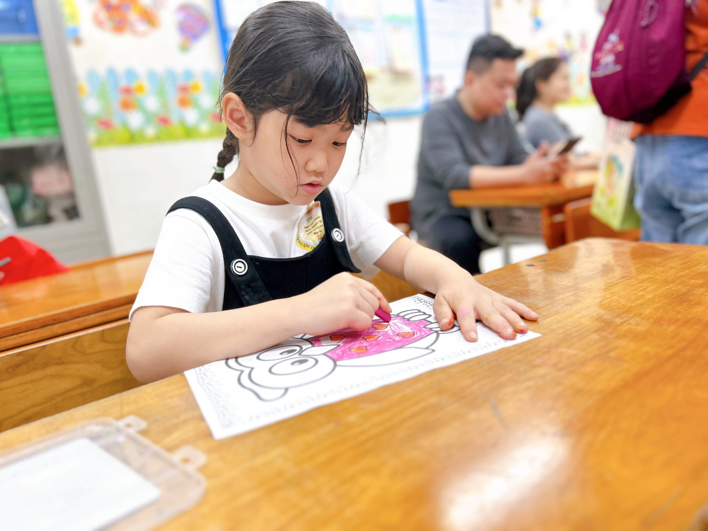 Trong lớp cũng có nhiều hoạt động khác nhau để tween có thể tham gia trải nghiệm.