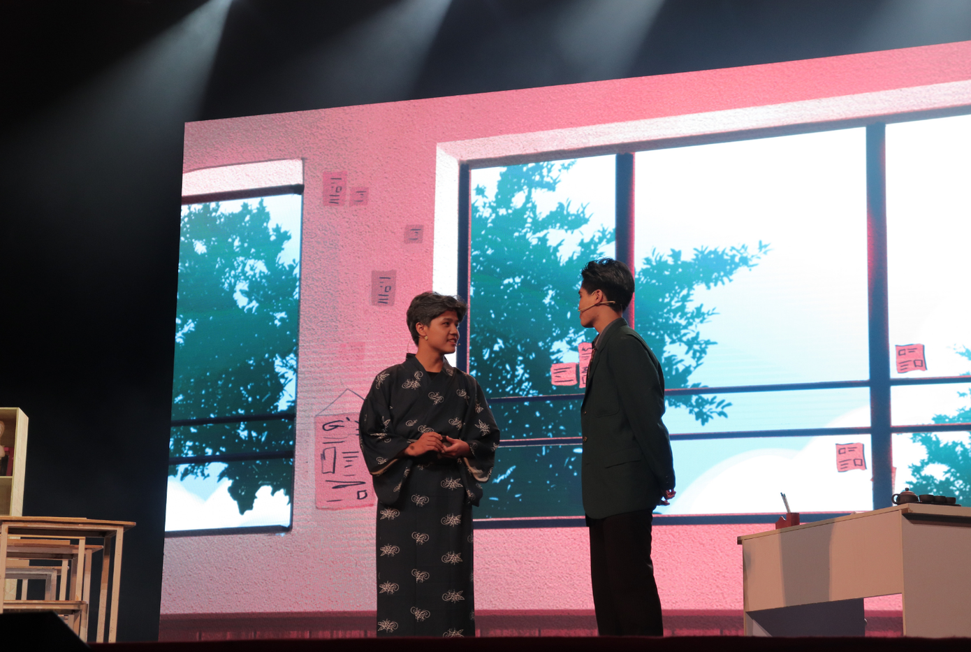 Sự thành công của vở nhạc kịch “Mưa bóng mây” đã khẳng định được sức hút vô cùng to lớn với dự án nghệ thuật G&apos;LAMS.