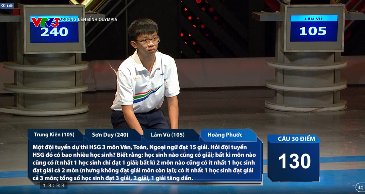 Hoàng Phước khá chật vật với câu hỏi Toán học. Hoàng Phước khá chật vật với câu hỏi Toán học.