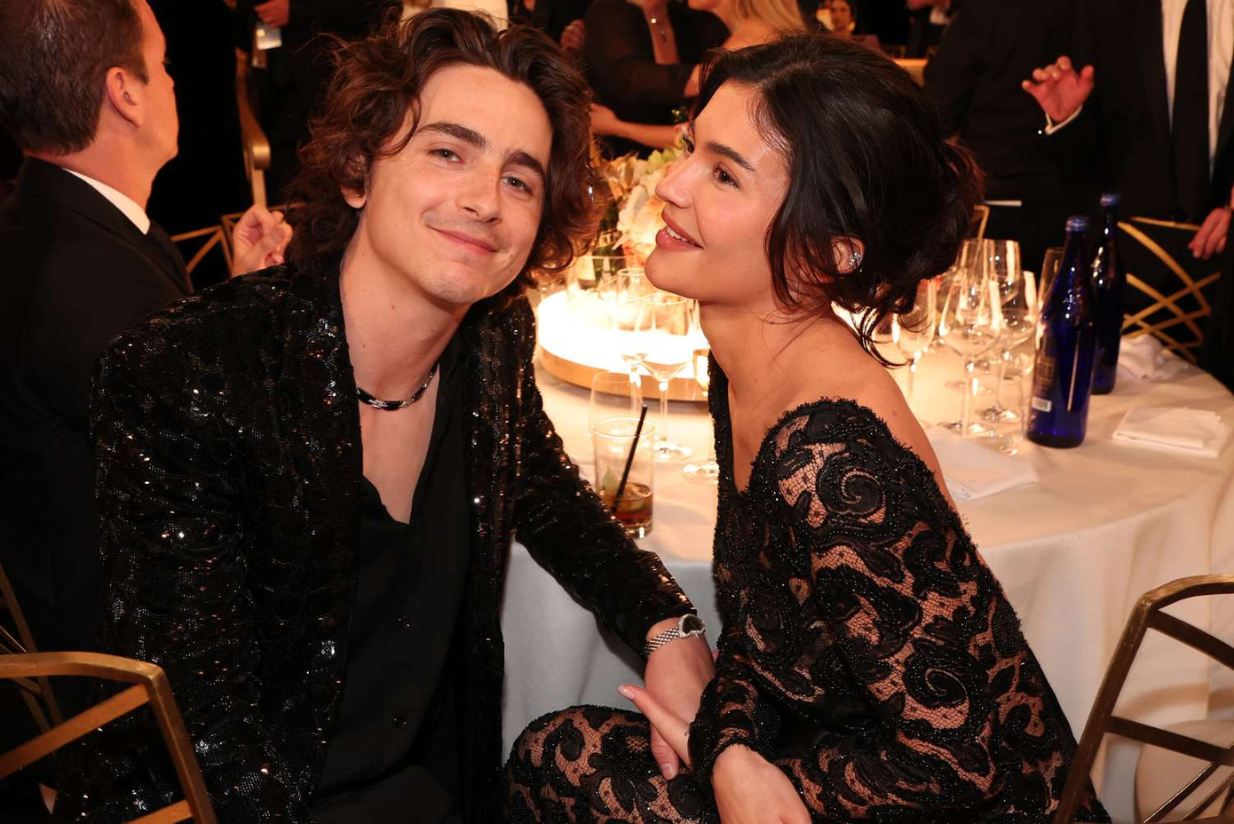 Kylie Jenner và Timothée Chalamet sánh đôi tại Quả Cầu Vàng 2024.