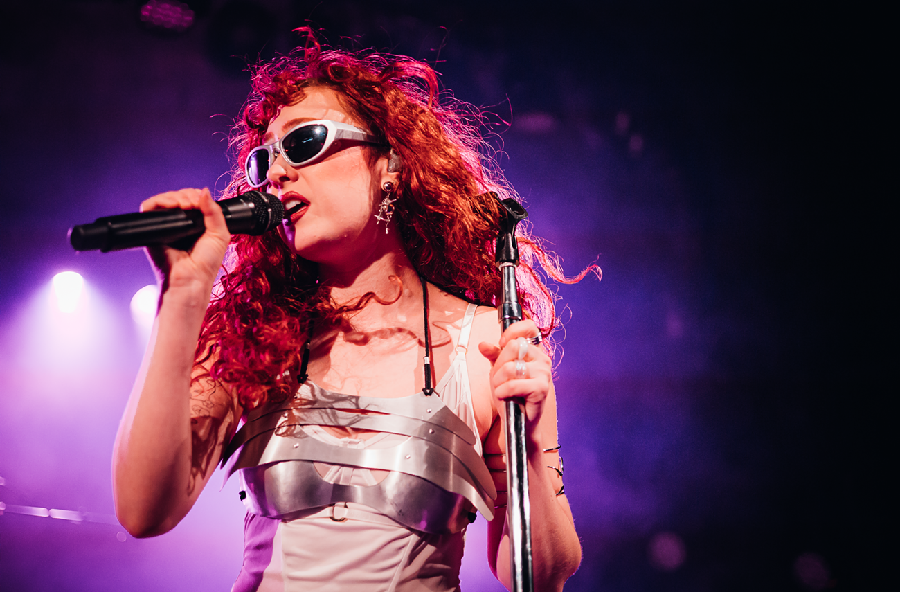 Chappell Roan đam mê âm nhạc từ rất nhỏ. Chappell Roan đam mê âm nhạc từ rất nhỏ.