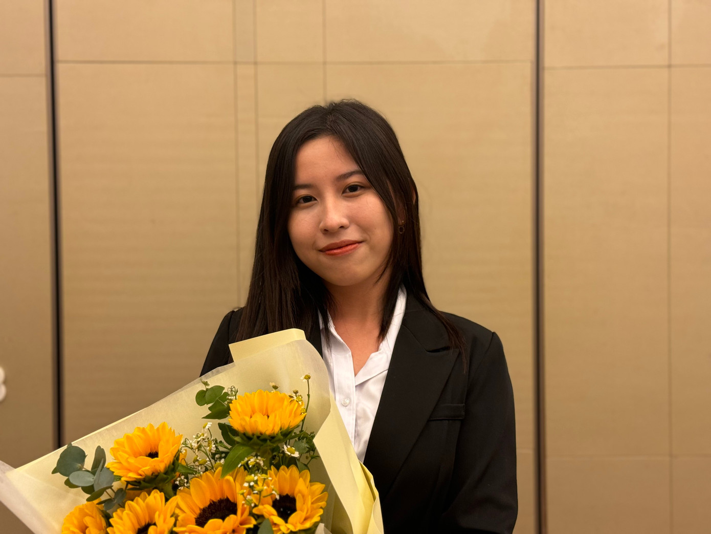 Triệu Vy đạt được nhiều thành tích ấn tượng ngay từ khi học cấp Ba. Triệu Vy đạt được nhiều thành tích ấn tượng ngay từ khi học cấp Ba.