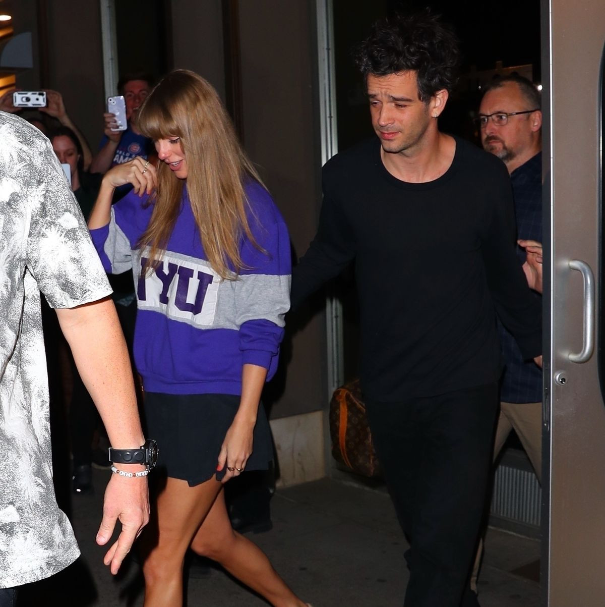 Matty Healy từng được đồn đoán hẹn hò với Taylor sau khi cô chia tay Joe Alwyn.