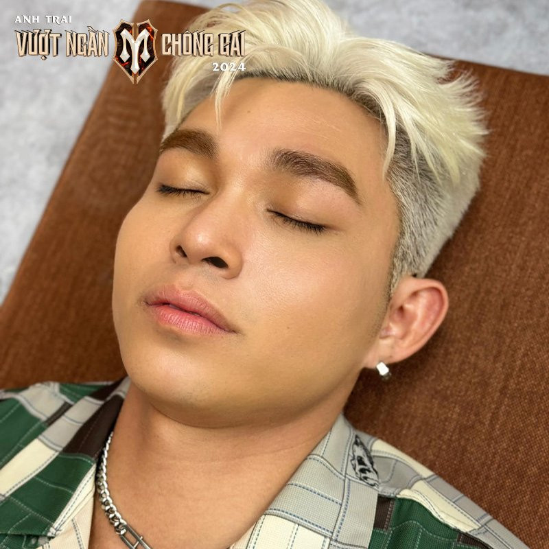 Ngủ nhưng vẫn phải đẹp.