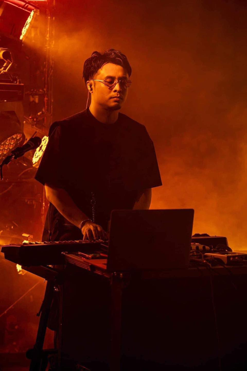 DuongK sở hữu gia tài tác phẩm âm nhạc đình đám như Bùa Yêu, Đi Đu Đưa Đi... DuongK sở hữu gia tài tác phẩm âm nhạc đình đám như Bùa Yêu, Đi Đu Đưa Đi...