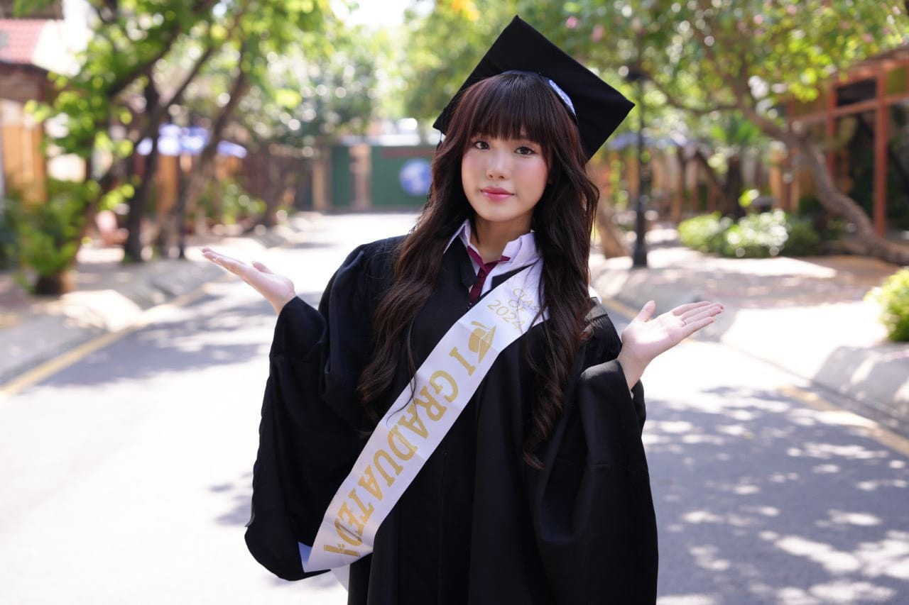 Bảo Ngọc đỗ một lúc hai trường đại học hàng đầu phía Bắc. Nguồn: FBNV Bảo Ngọc đỗ một lúc hai trường đại học hàng đầu phía Bắc. Nguồn: FBNV