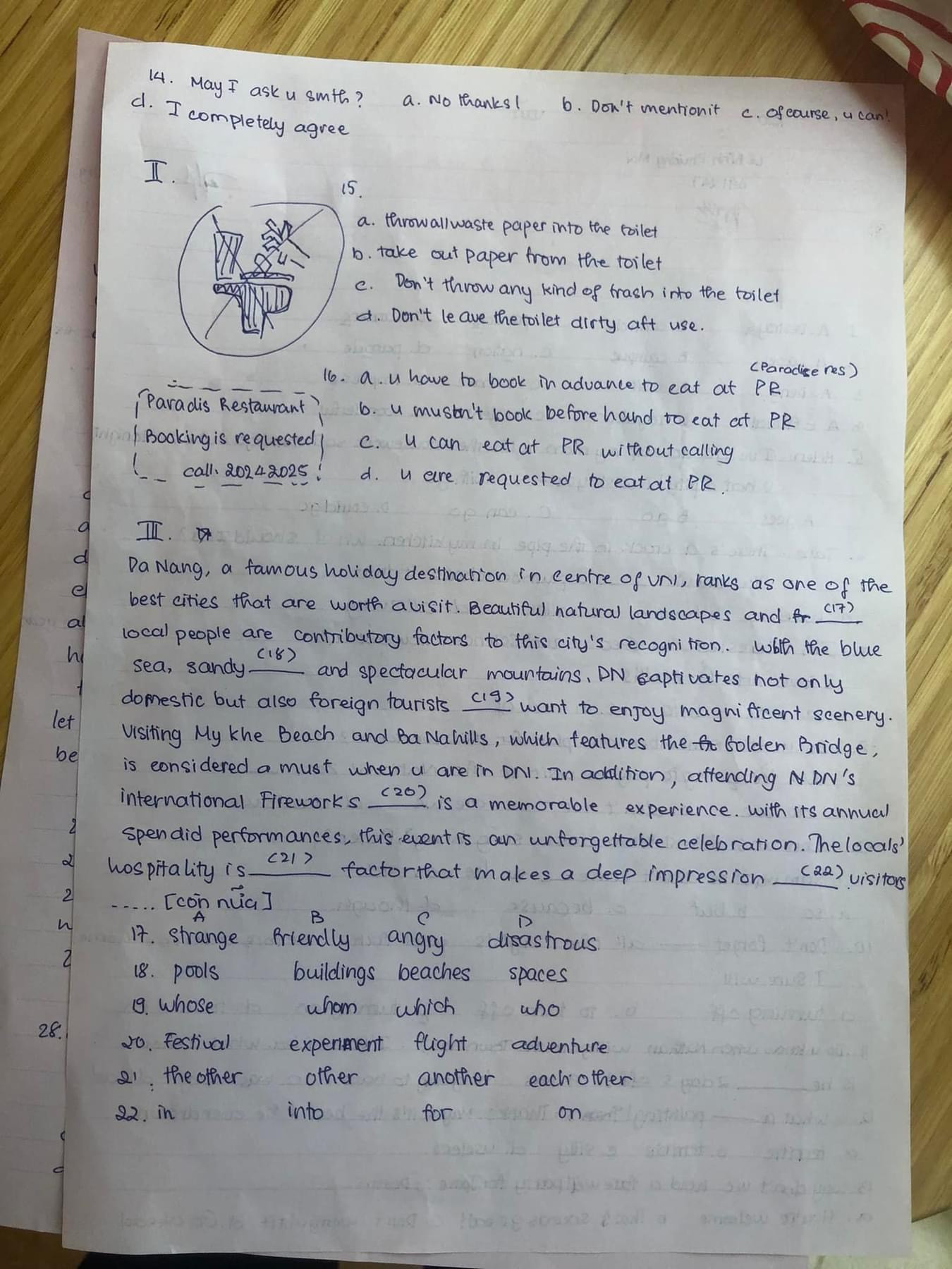 Đề thi, đáp án gợi ý môn Ngoại ngữ kỳ thi tuyển sinh vào lớp 10 tại TP.HCM ảnh 2