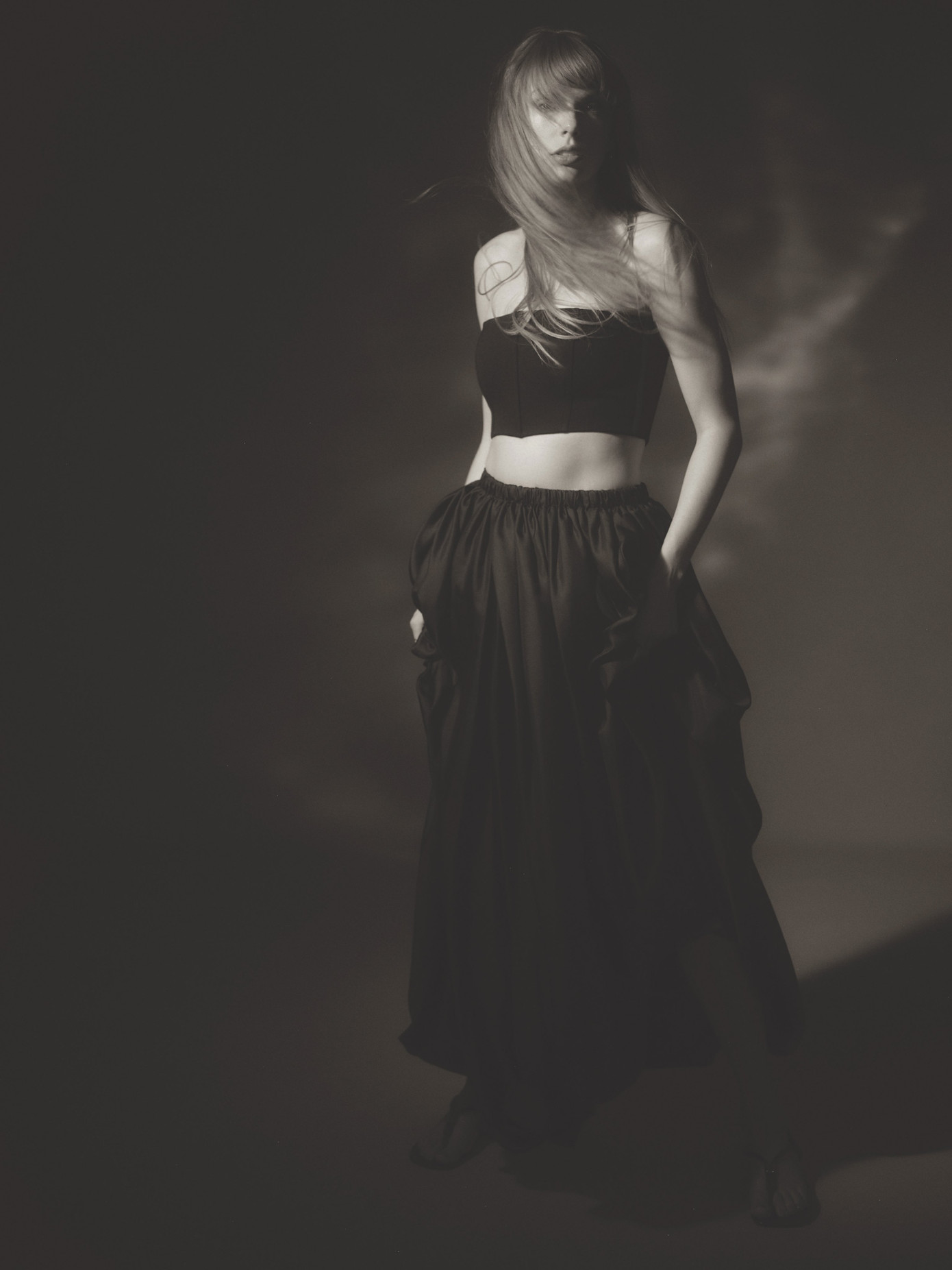 Taylor Swift bất ngờ nhắc tới Charlie Puth trong album mới.